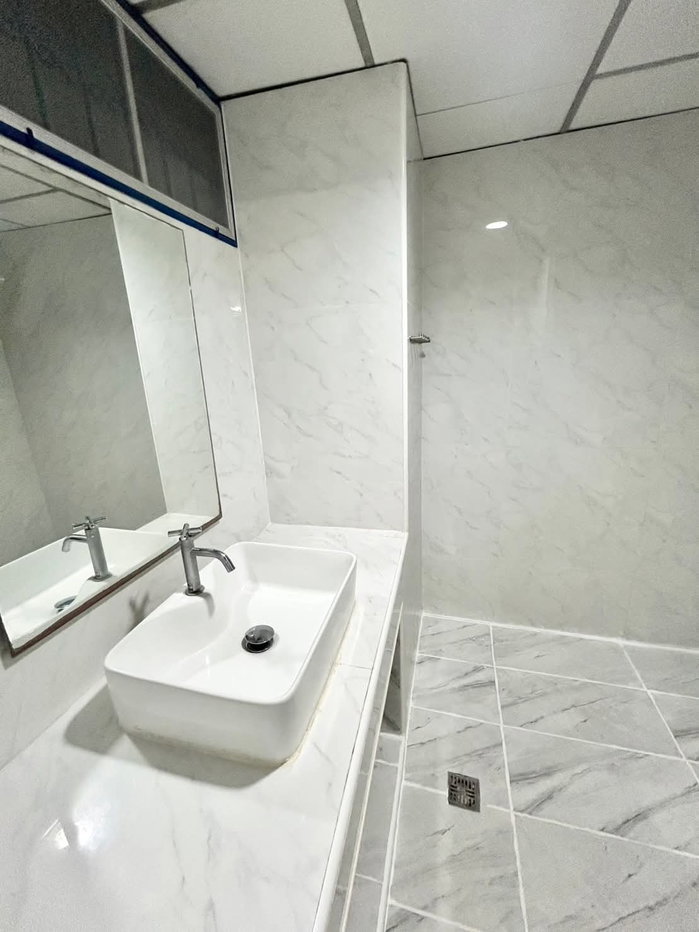 รูป Duliya Charisma Condominium พระราม 9 ซอย 13 | 10,000 บาท/เดือน ✨ รีโนเวทใหม่ 45 ตร.ม. เฟอร์ครบ พร้อมเข้าอยู่ ใกล้รถไฟฟ้าสายสีส้ม - รูปที่ 4/12