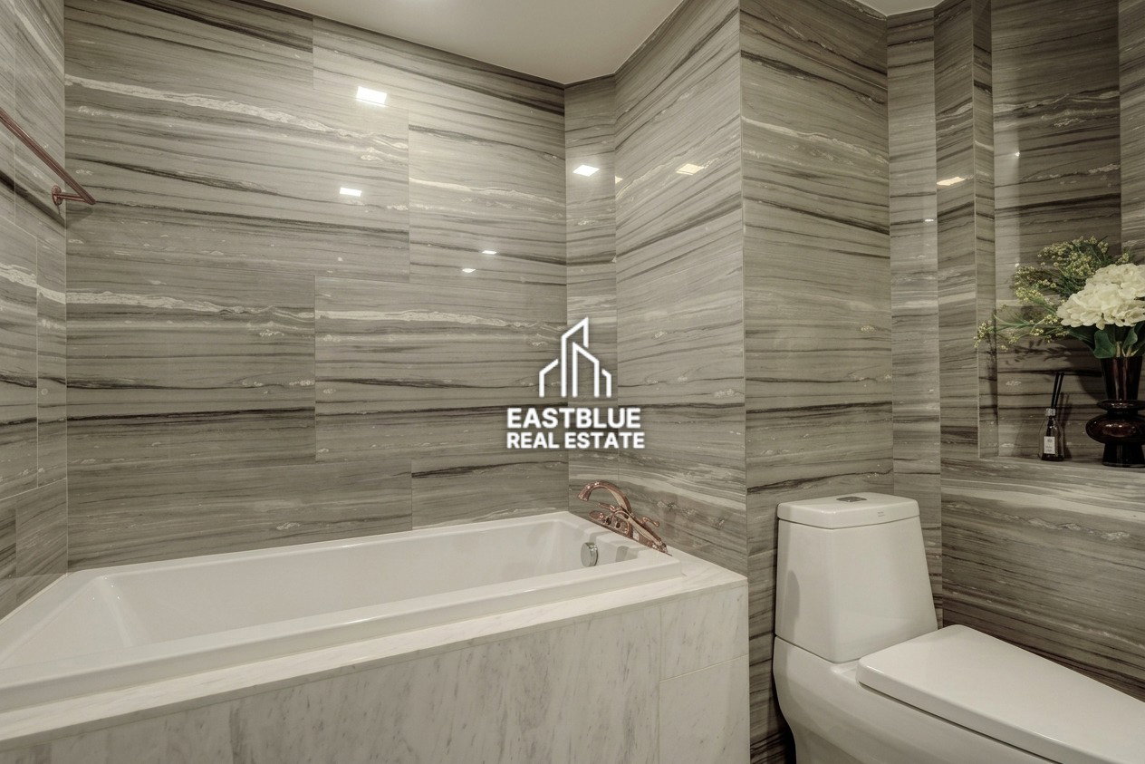picture Luxury Condo for Rent at Ashton Residence 41 - 3 Bed, 3 Bath, 131 sqm - 6/10
