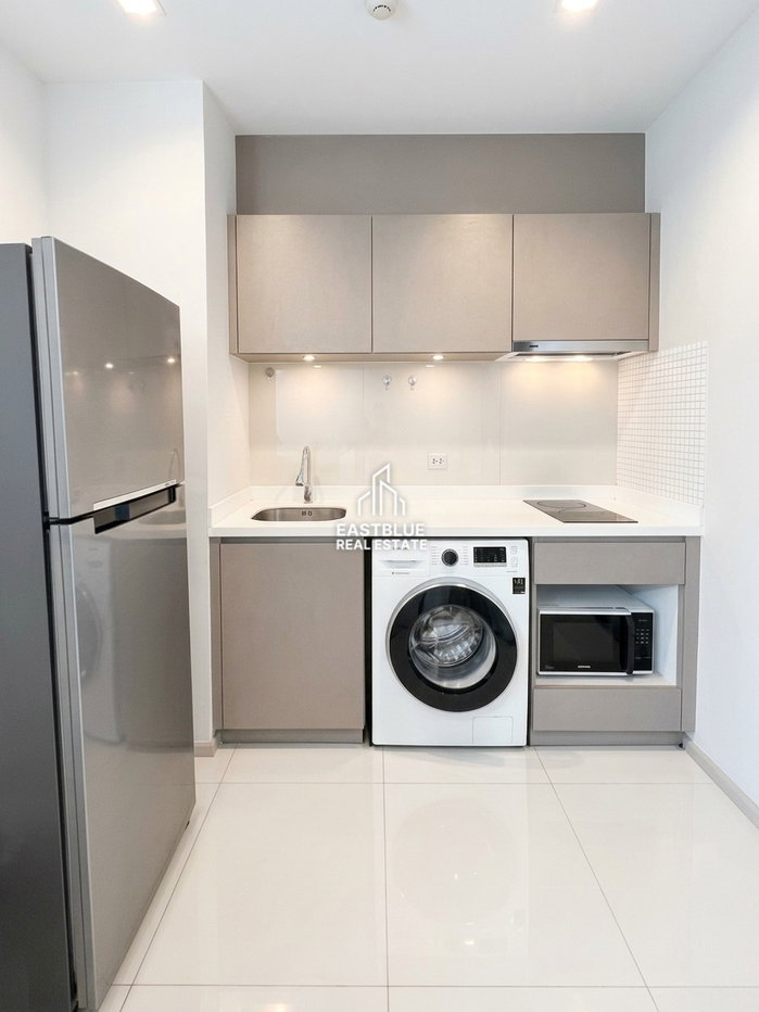 picture For Rent: Life Asoke - Rama 9 Condo 🏙️ High Floor, Great View, Near MRT Phra Ram 9 - 4/9