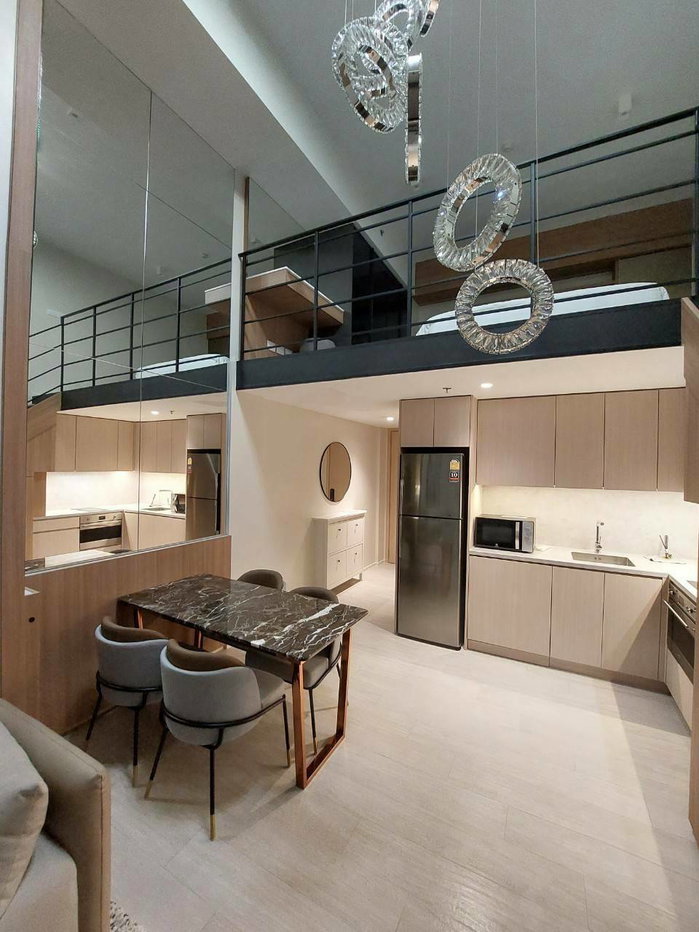 picture For Rent: The Lofts Silom Condo 🏙️ 1 Bed, 1 Bath Near BTS Surasak - 1/8