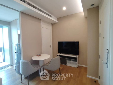 1-BR Condo at The Saint Residences near MRT Phahon Yothin (ID 3119420)