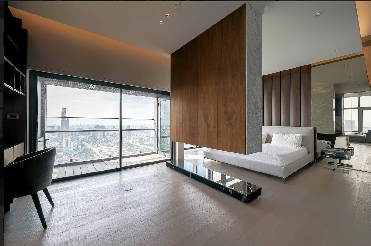 รูป 🏢 Stunning 1-bed Condo at Circle Living Prototype! 💎
Spacious 135 sqm, Priced at 24.5M THB 🤑 Near BTS Phetchaburi - รูปที่ 1/7