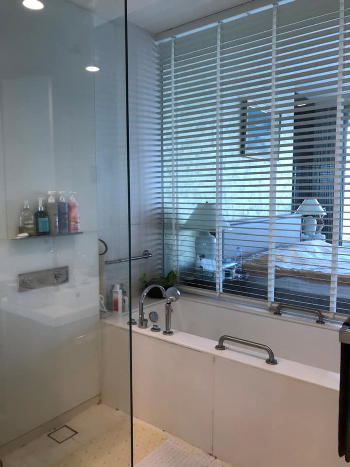 รูป หรูหราใจกลางราชดำริ! Condo 2 ห้องนอน วิวสวย พร้อมฟาซิลิตี้ครบ
เพียง 50 ล้าน ใกล้ BTS ราชดำริ – ชีวิตง่าย สะดวก ทุกความต้องการ! - รูปที่ 7/8