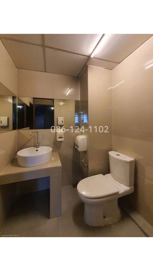 picture Commercial building with House for sales - 23/56