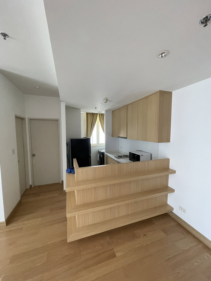 รูป เช่าคอนโด Villa Rachatewi 1 ห้องนอน 55 ตรม. ใกล้ BTS ราชเทวี เพียง 22,000 บาท/เดือน! 
สิ่งอำนวยความสะดวกครบครัน สระว่ายน้ำ ฟิตเนส พร้อมระบบรักษาความปลอดภัย 24 ชม. - รูปที่ 3/6