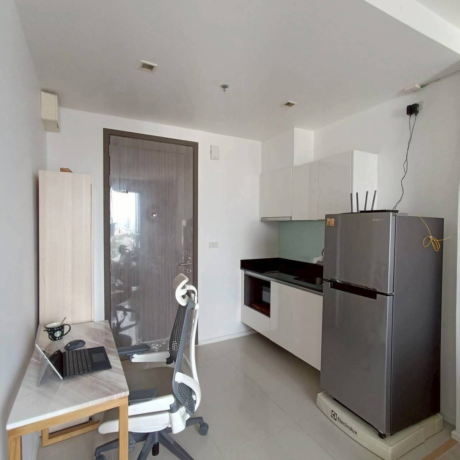 picture Great Deal! Ready-to-Move Condo at Quinn Condo Ratchada - 5/16