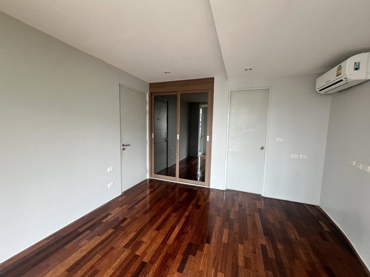 picture For Sale Beverly 33 Serviced Suite 1-Bed 50 sqm near BTS Phrom Phong Sukhumvit 33 ð - 6/9