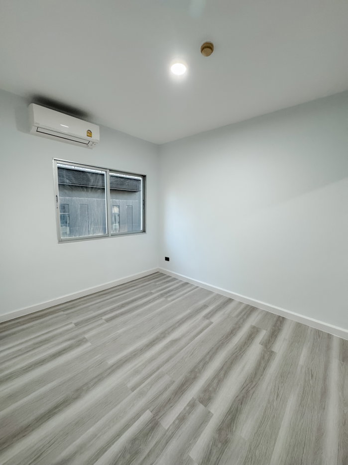 picture A Space Asoke-Ratchada condo, 2 bedrooms, great value!
Near BTS/MRT Rama 9, priced at only 3.29 million! - 6/6