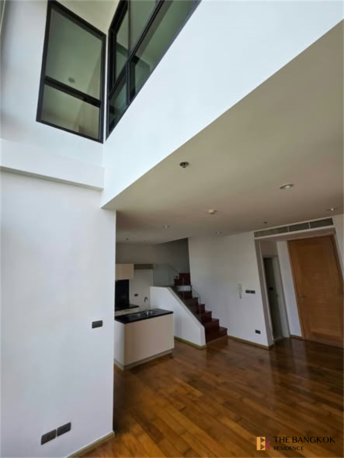 picture Fuse Sathorn-Taksin near BTS Wongwian Yai Move-in Ready, Just Bring Your Stuff - 3/9