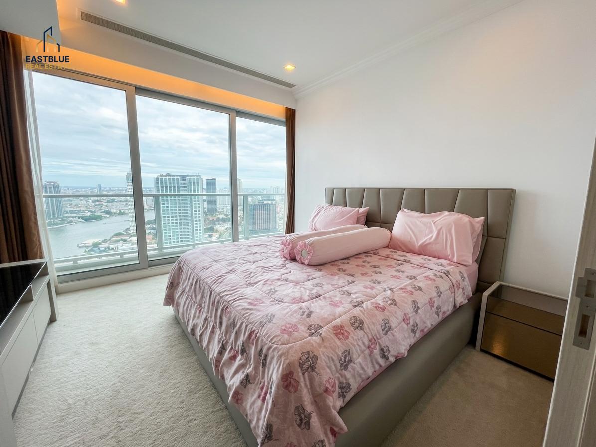 picture 🏢 Riverfront Condo Oasis: 3BR, 138sqm, 21.5M THB - 5/9