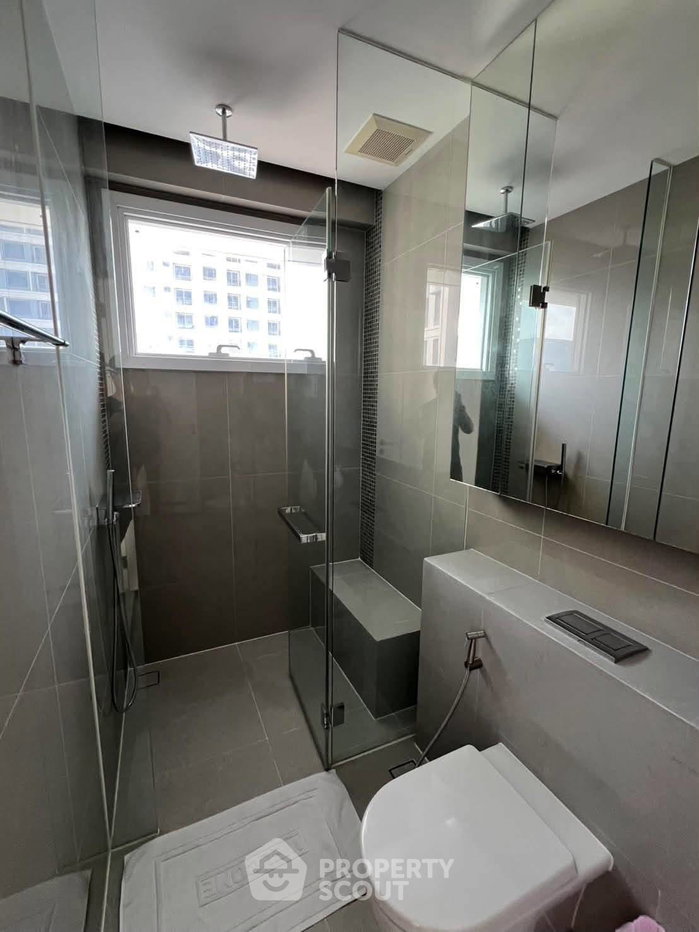 picture 28th-Floor 2-BR The Saint Residences, 100m To MRT Phahon Yothin (ID 3421439) - 9/9