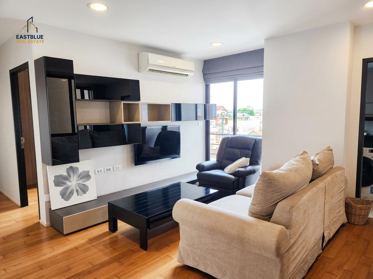 picture The Tempo Phaholyothin 2 Bed Condo Near BTS Ari ðïļâĻ - 2/8