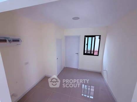 รูป ขายบ้าน 4 ห้องนอน โครงการ The Plant Bangna Wongwaen (ID 3420393) - รูปที่ 13/26