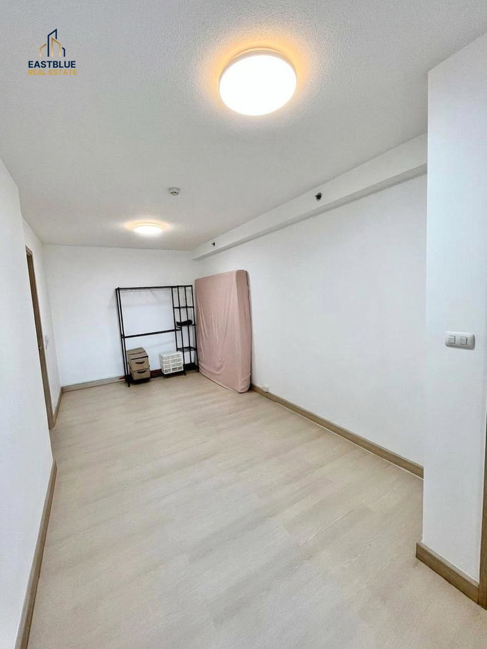 picture Large 49.24 sq.m. Unit for Sale at Supalai Park Ratchayothin 2,600,000 THB 🏡 - 3/6
