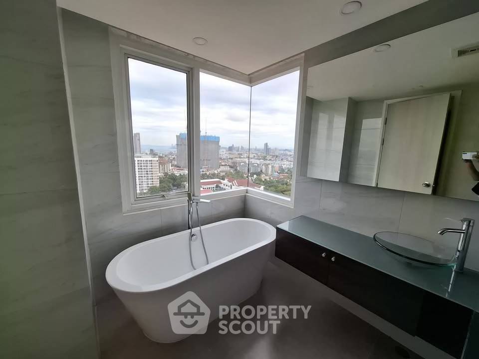 picture 23rd-Floor 2-BR Condo At Grande Caribbean Condo Resort Pattaya (ID 3420284) - 7/11