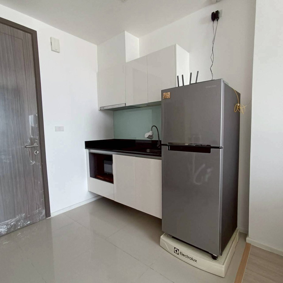 picture Great Deal! Ready-to-Move Condo at Quinn Condo Ratchada - 4/16