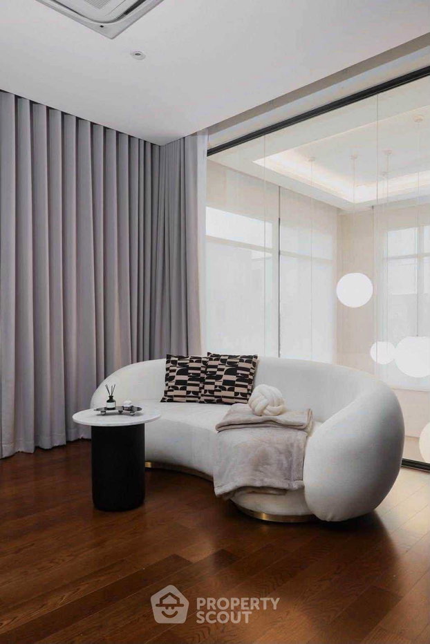 picture Pet-Friendly 3-Bedroom House At The Gentry Sukhumvit (ID 3421589) - 14/19
