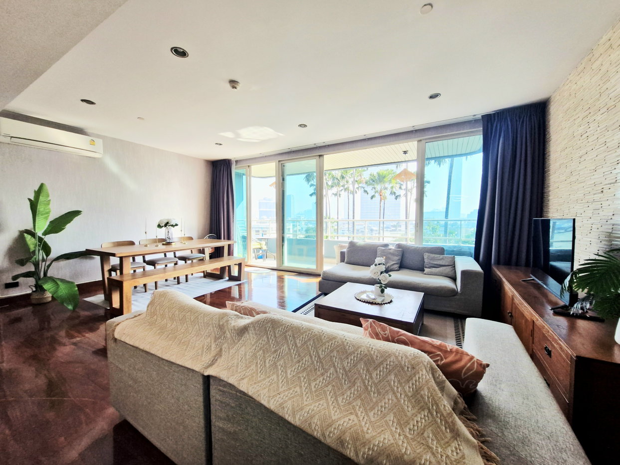 picture Riverside 3-Bedroom 145 sqm for Sale at Watermark Chaophraya River 🌊 - 1/9