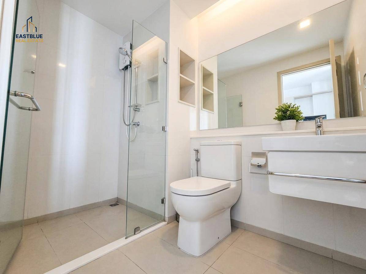 picture studio Life Ladprao for sale - 8/11