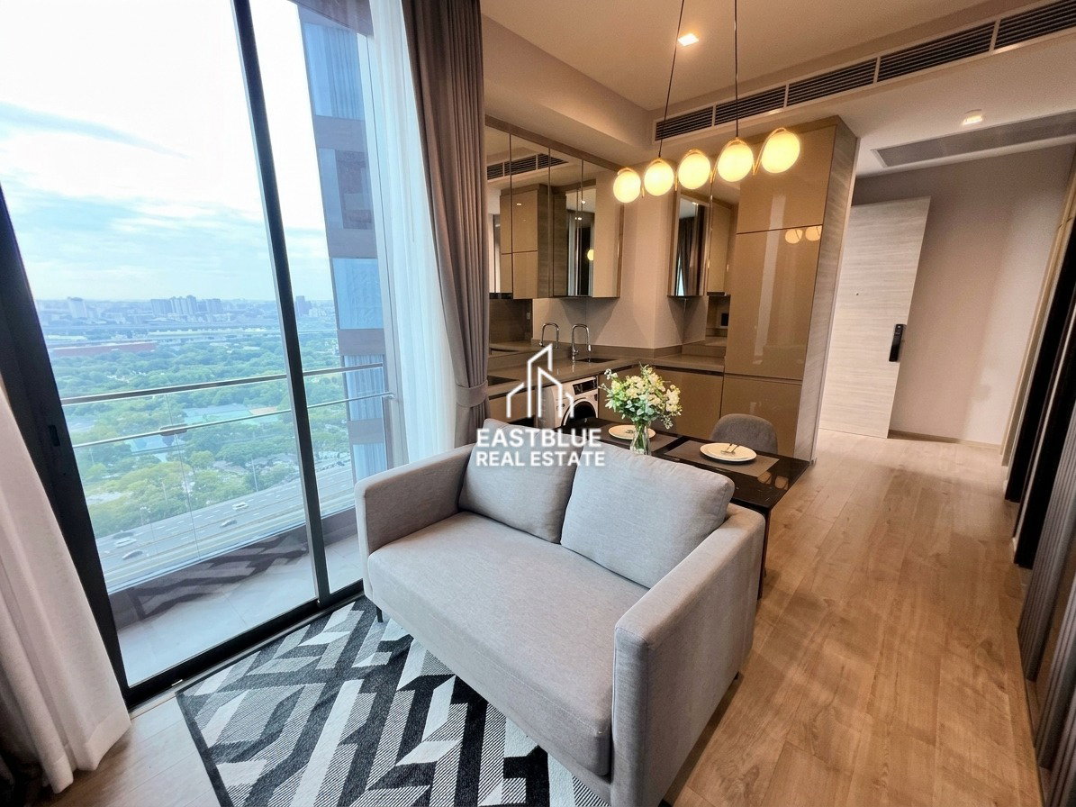 picture For Rent! The Crest Park Residences 🏙️ Luxury 2-Bed Condo near BTS Ha Yaek Lat Phrao - 1/9