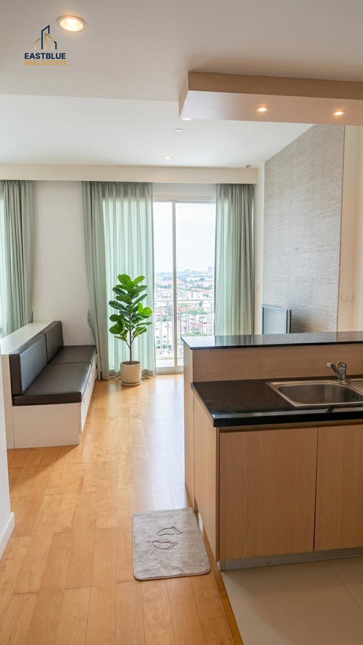 รูป 😍 Luxurious 1-Bed Condo in Wind Ratchayothin 🏢
Just 1.4M THB! Spacious 40 sqm, BTS Lat Phrao 🚇 - รูปที่ 1/8