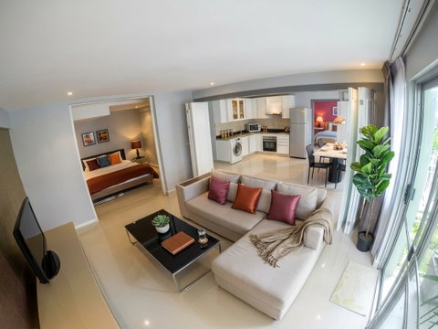 For Sale: Raintree Villa Condo 🌳 Near BTS Thong Lo