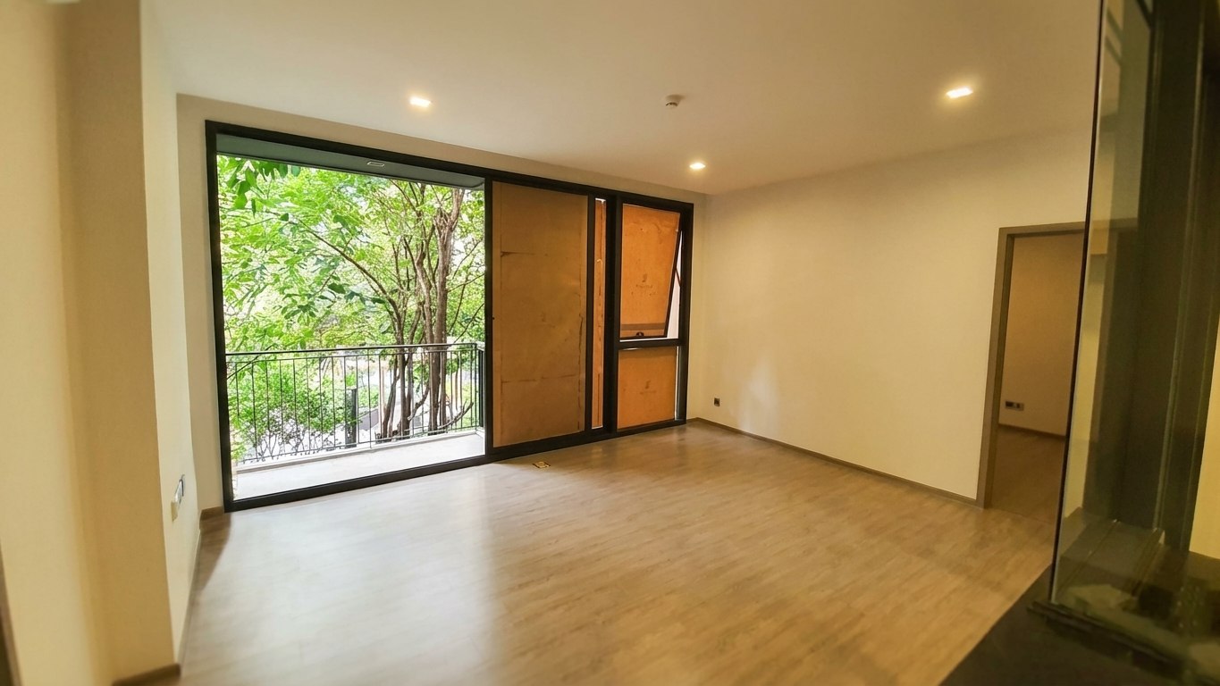 รูป 🏡 ขายด่วน! คอนโดหรู Mori Haus 2 ห้องนอน ใกล้ BTS อ่อนนุช เพียง 11.25 ล้าน! 

✨ พื้นที่ 68 ตร.ม. สไตล์ญี่ปุ่น ครบครัน ใกล้ห้างดัง เริ่มต้นเพียง 11,250,000 บาท 🔑

• ติดBTS อ่อนนุช เพียง 1.4 กม.
• ส่วนกลางครบ Pool, Fitness, EV Charger
• รหัสทรัพย์ EB-88760

🌟 โทรเลย! จองก่อนหมด 📞 - รูปที่ 6/9