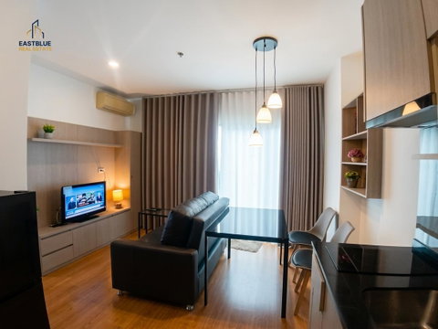 Noble Revolve Ratchada 2 — 2-Bed 53.8 sqm, Near MRT Thailand Cultural Centre 🏙️