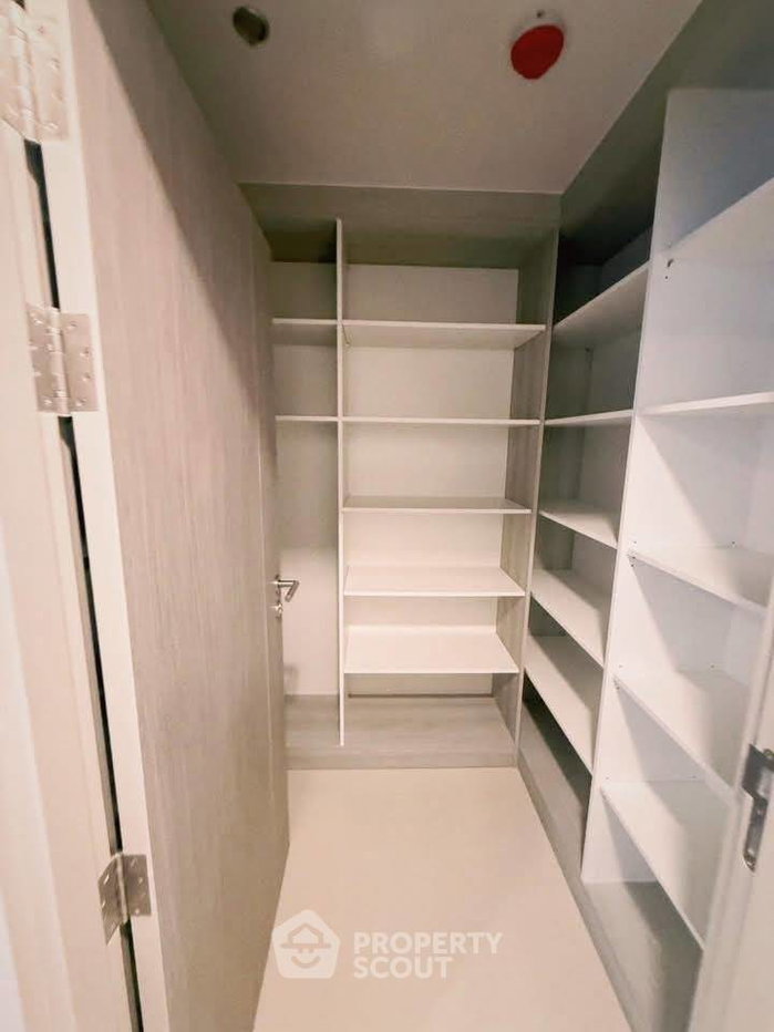 picture 4-BR Condo For Rent At COBE Ratchada-Rama 9 Near MRT Huai Khwang (ID 3420305) - 30/33