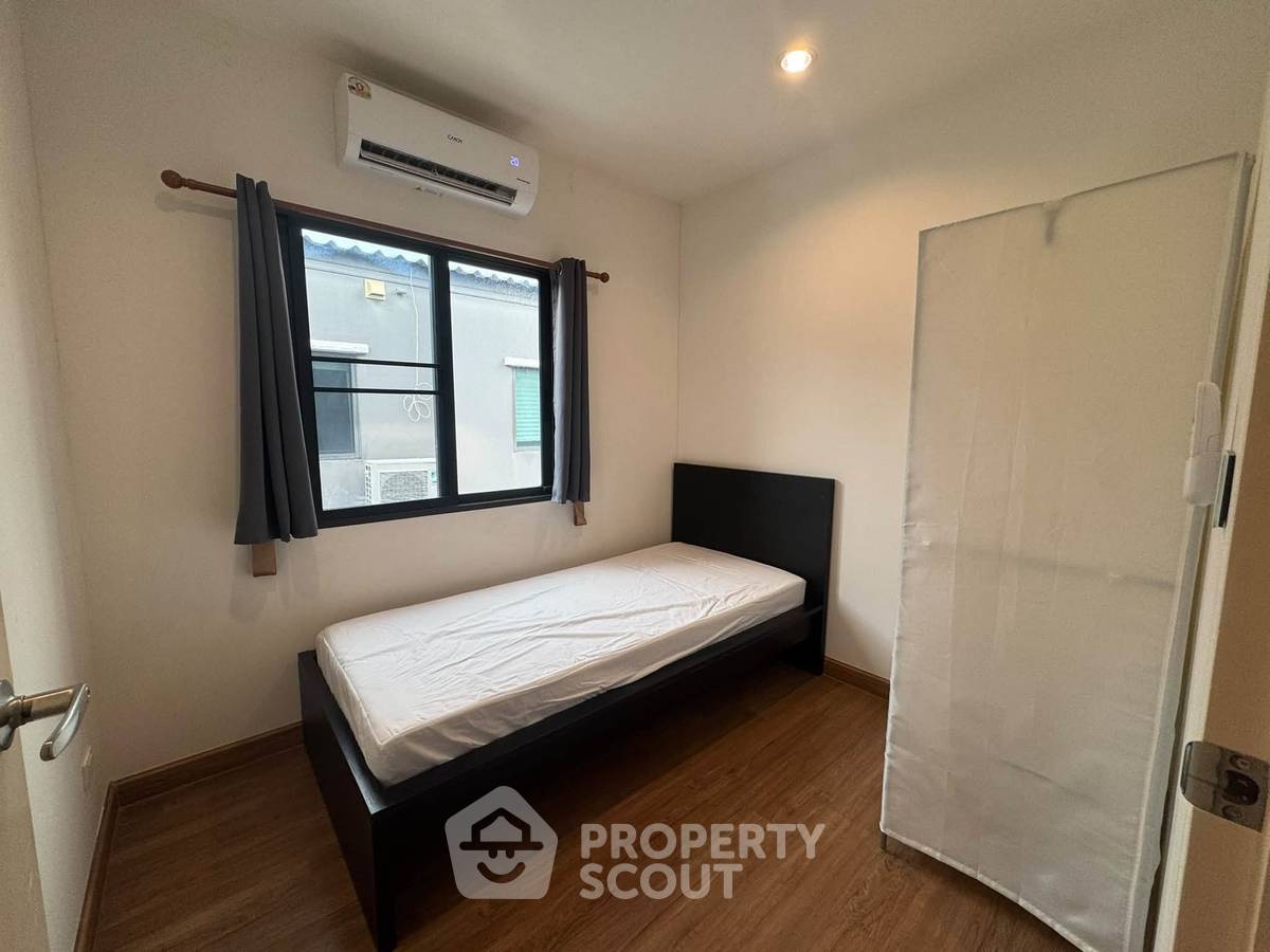 picture 2-BR Townhouse At Pleno Sukhumvit-Bangna, Bang Kaeo (ID 3420311) - 1/22