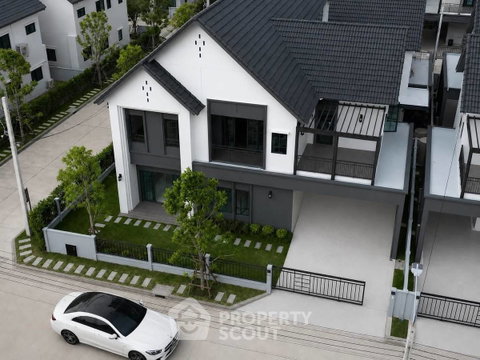 4-BR 303 Sqm House In Centro Bangna Phase 2, Bang Phli (ID 3420671)