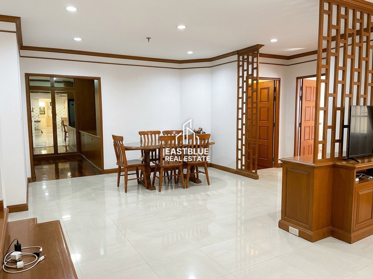 picture For Sale: Fifty Fifth Tower Condo 🏙️ Prime Thong Lo Location - 2/9