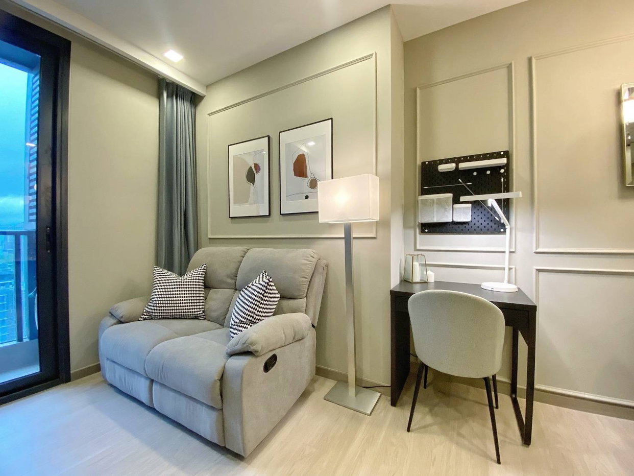 รูป 🏙️ ห้องสวย วิวดี ใจกลางเมือง! One9Five Asoke-Rama9 เพียง 30,000 บาท/เดือน

🔥 1 นอน 37 ตร.ม. ใกล้ BTS พระราม 9 สุดคุ้ม! - รูปที่ 6/7