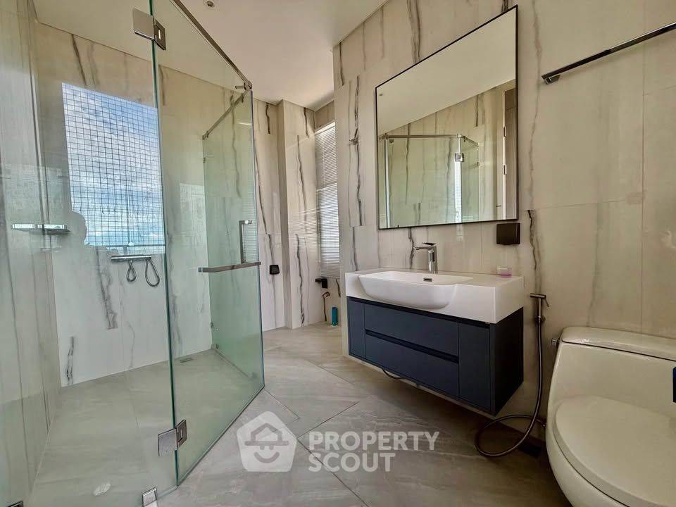 รูป คอนโด 2-ห้องนอน ที่ รีเฟล็คชั่น จอมเทียน บีช พัทยา ใกล้ เมืองพัทยา (ID 3423872) - รูปที่ 7/18