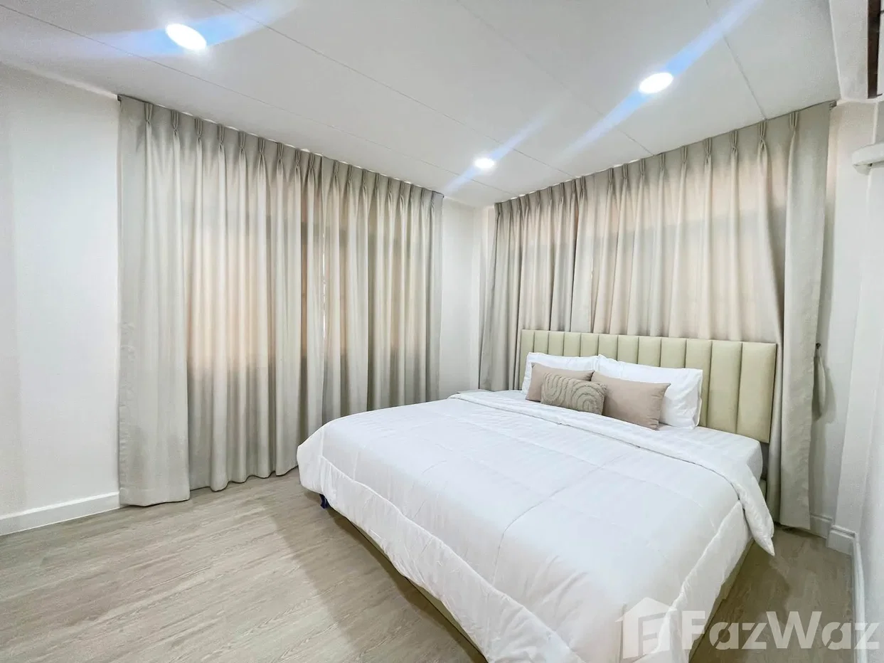รูป บ้านเดี่ยวให้เช่า 5 ห้องนอน ใน สามเสนนอก, กรุงเทพมหานคร 6874005 - รูปที่ 5/8