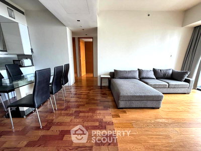Condos for sale : 2-BR Condo For Sale At The Met Sathorn Near BTS Chong Nonsi (ID 514420)