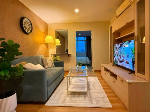 For rent condo THE LOG @ SUKHUMVIT 101 Building 1, Floor 8,1 bed room, Room size 42.00 sqm