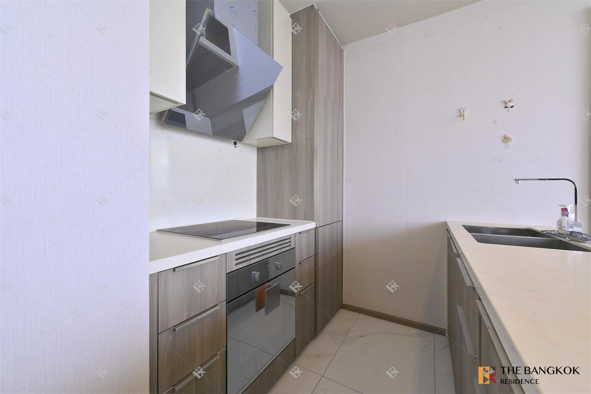 picture Celes Asoke near MRT Sukhumvit Station - 3/10