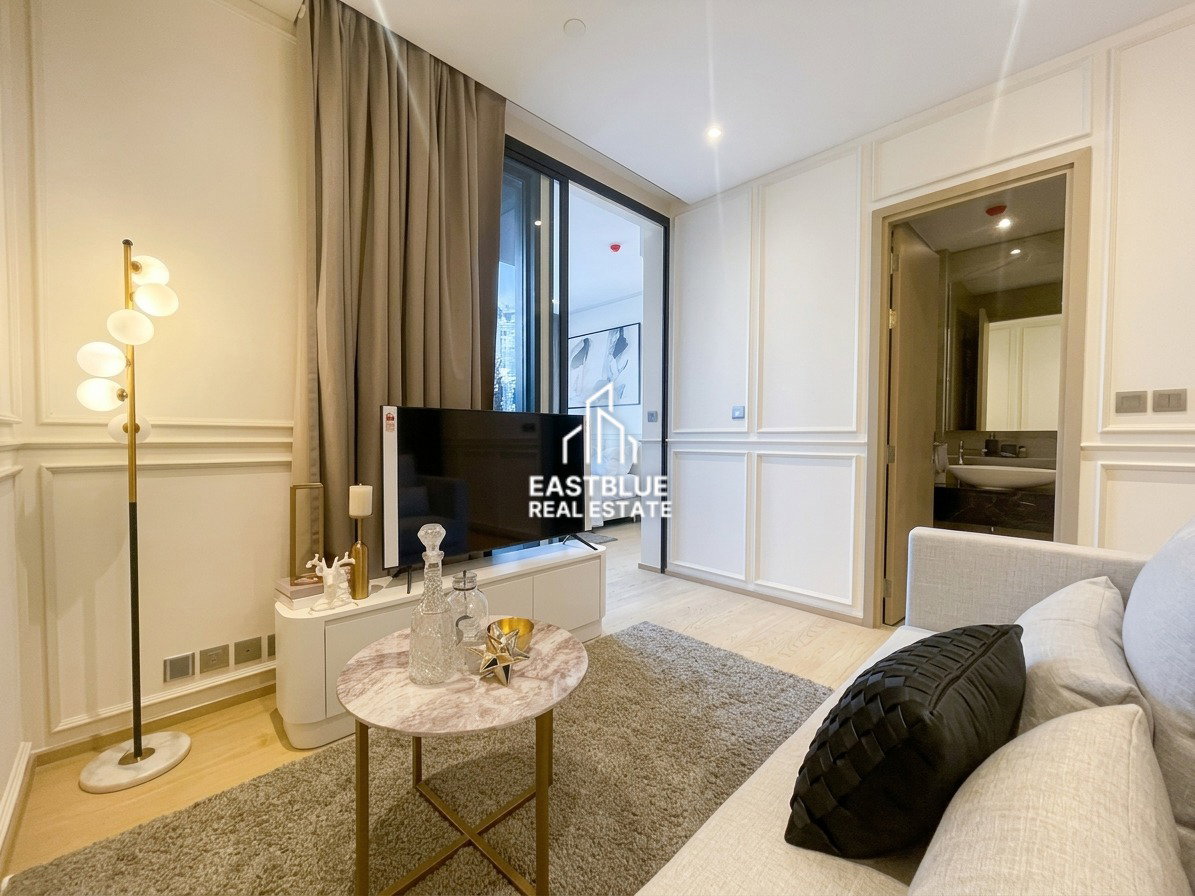 picture For Rent: Ashton Asoke-Rama 9 Condo 🏙️ 1 Bed Near MRT Phra Ram 9 - 1/9