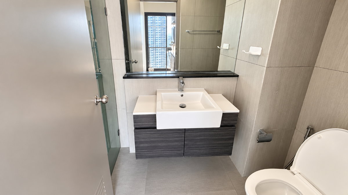 picture 🏙️✨ **For Sale The Politan Aqua Rattanathibet – Only 1.55 Million THB!**📢 - 6/10