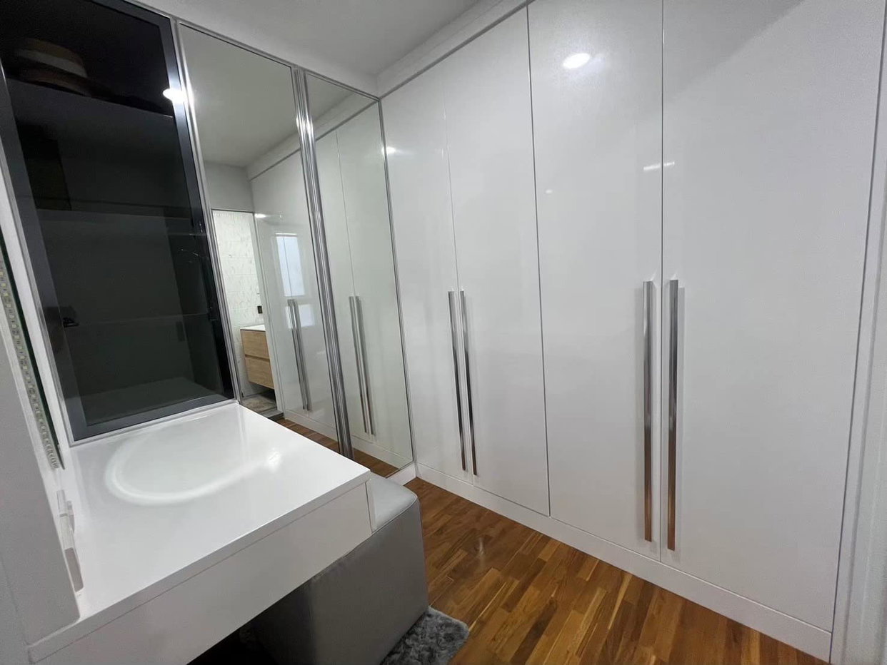 รูป เช่าโคンドในใจกลางเมือง! Baan Siri 13 3 ห้องนอน ใกล้ BTS Nana
ใหญ่สะดวก 114 ตรม. เพียง 50,000 บาท/เดือน อุ่นใจด้วยสิ่งอำนวยความสะดวกครบครัน - รูปที่ 7/9