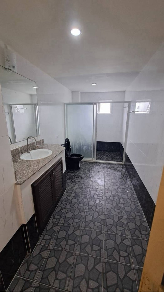 picture Prime location codominium for sale in Rawai Phuket. - 5/7