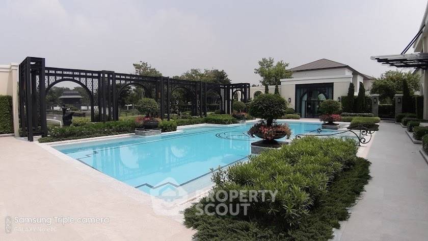 picture 5-BR House at Baan Sansiri Pattanakarn in Suan Luang (ID 3391891) - 29/47