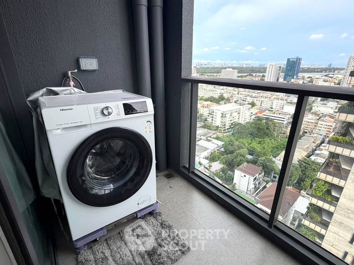 รูป คอนโด 1 ห้องนอน ชั้น 25 Regal Sathon-Naradhiwas ขนาด 35 ตร.ม. (ID 3423765) - รูปที่ 6/7