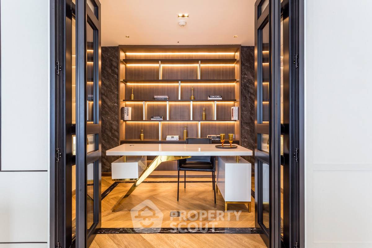 picture 3-BR Condo at Domus Condominium near BTS Asok (ID 1240802) - 3/20