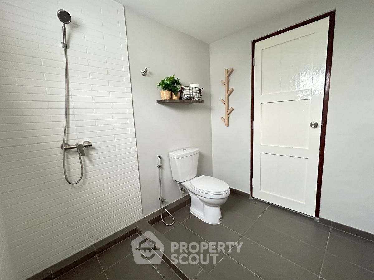 picture Pet-Friendly 3-BR House In Bang Chak, 10m To BTS Bang Chak (ID 3425619) - 11/17