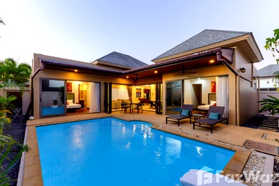 Houses for sale Muang Phuket Phuket : 2 Bedroom Villa for sale in Rawai, Phuket  6862887