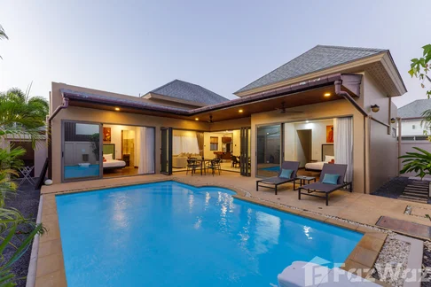 2 Bedroom Villa for sale in Rawai, Phuket  6862887