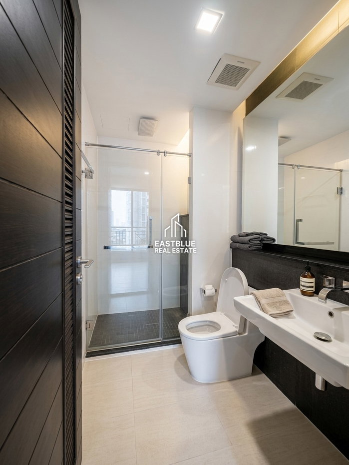 picture Ivy Ampio for Rent! Luxury Studio Condo, 30 sqm, near MRT Thai Cultural Centre 🏙️🌟 - 8/9
