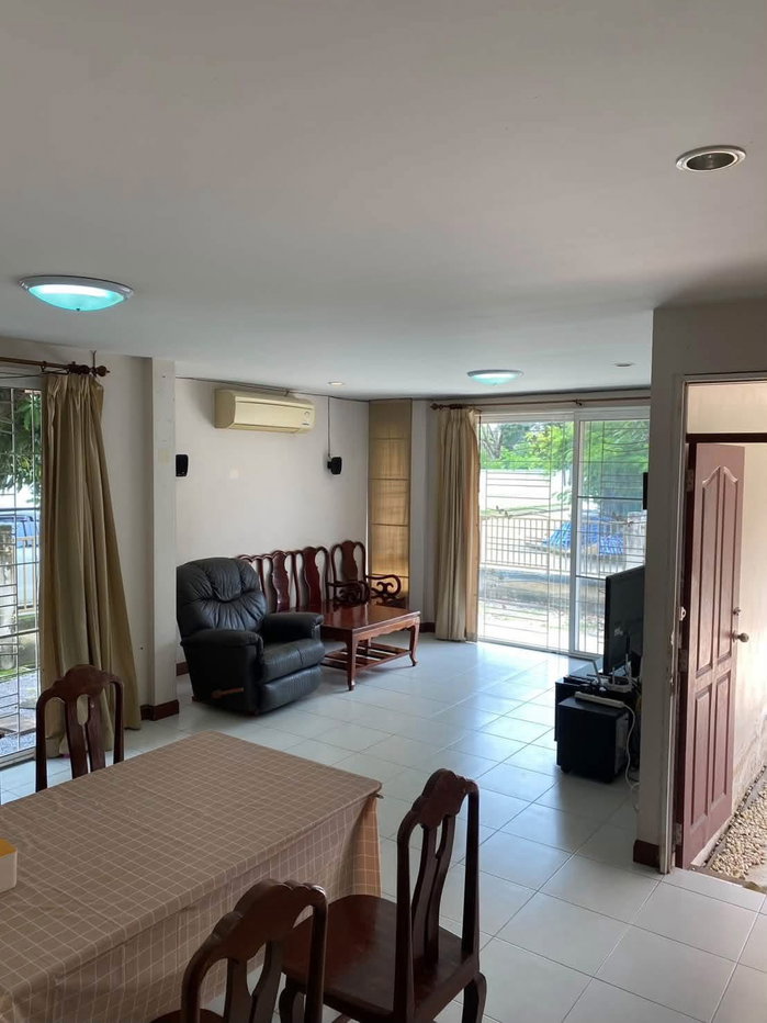 รูป 🔥🏡ให้เช่าบ้านเดี่ยว หมู่บ้านสัมมากร มีนบุรี 3 4 ห้องนอน 3 ห้องน้ำ เฟอร์นิเจอร์ครบ | พร้อมเข้าอยู่ 📍 ถนนสามวา เขตคลองสามวา กรุงเทพฯ - รูปที่ 6/18